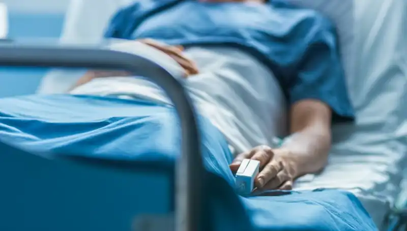 10 Yıl Süren Açlık: 24 Yaşındaki Kadının Ölümcül Hastalığına Dikkat Çekiyor