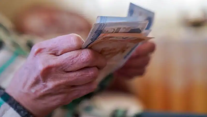 Emekli Bayram İkramiyesi Ne Zaman Hesaplarda Olacak? Bakanlıktan Beklenen Açıklama Geldi!
