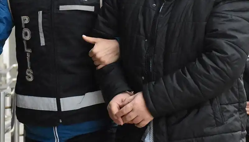 Arazide Uyuşturucu Satarken Yakalanan Sanık 15 Yıl Hapis Cezasına Çarptırıldı