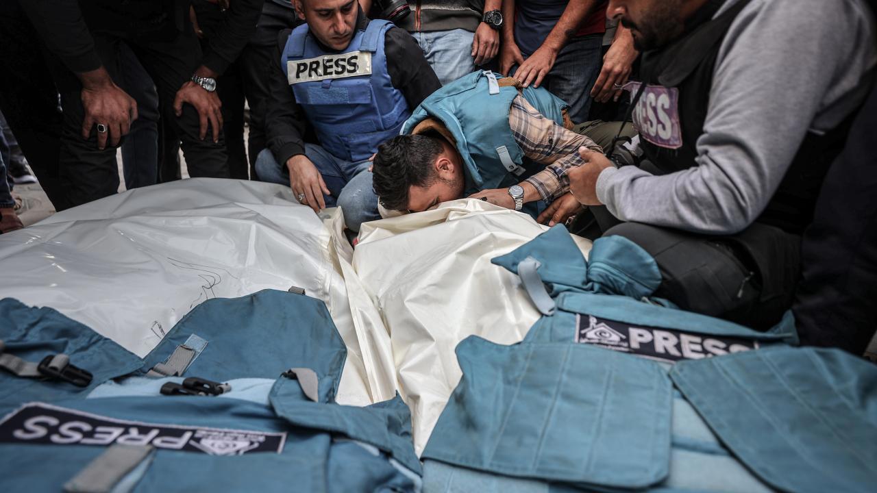 İsrail'in Gazetecilere Yönelik Katliamı