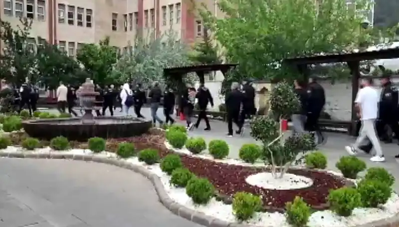 200 Milyon Liralık Vurgun: 16 Kişi Operasyonla Tutuklandı